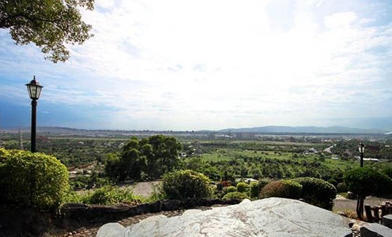 Mountain House Bed & Breakfast Shuiyuan Exterior foto